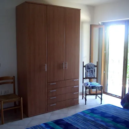 Residenza Piccolo Uliveto * San Menaio